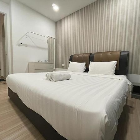 The Wave - Kota Laksamana -- Pool View -- 6 Pax Appartement Malacca Buitenkant foto
